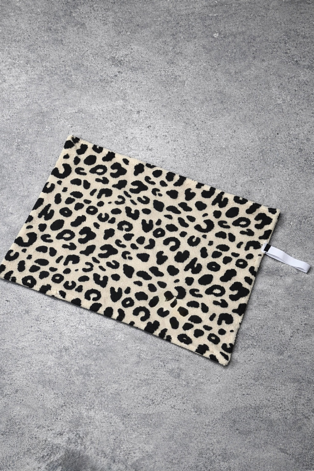 OUTDOOR HUNDEDECKE LEO BLACK - WOOF DELI