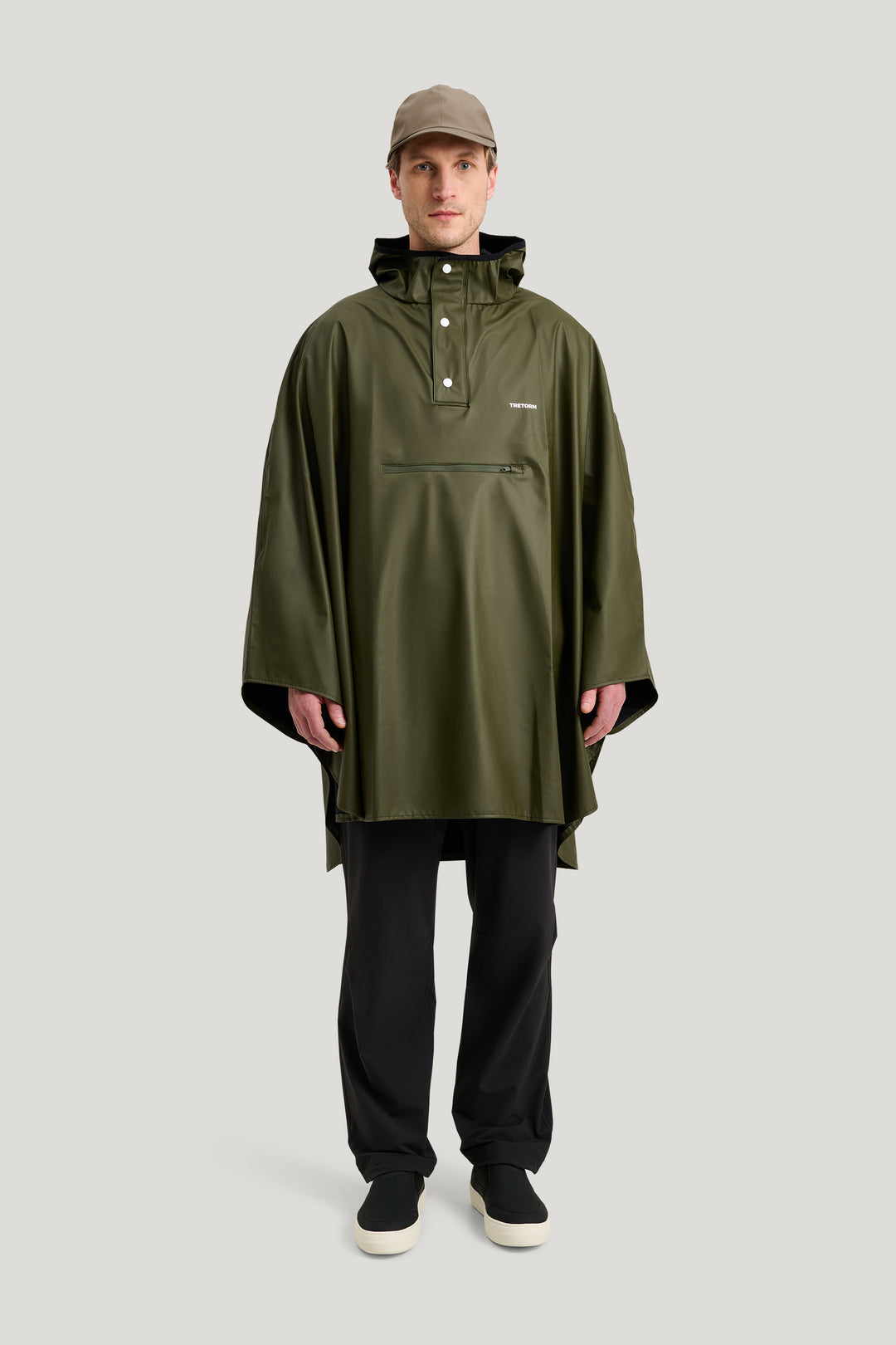 PU LIGHT WASSERFESTER PONCHO Olivgrün