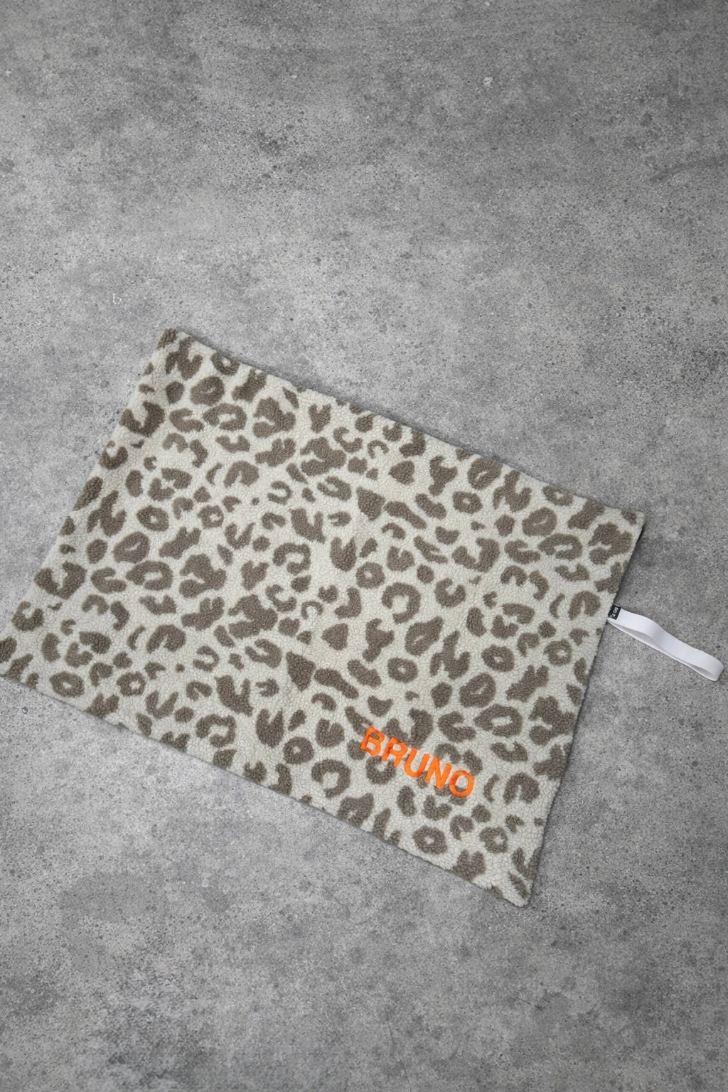 OUTDOOR HUNDEDECKE LEO TAUPE - WOOF DELI