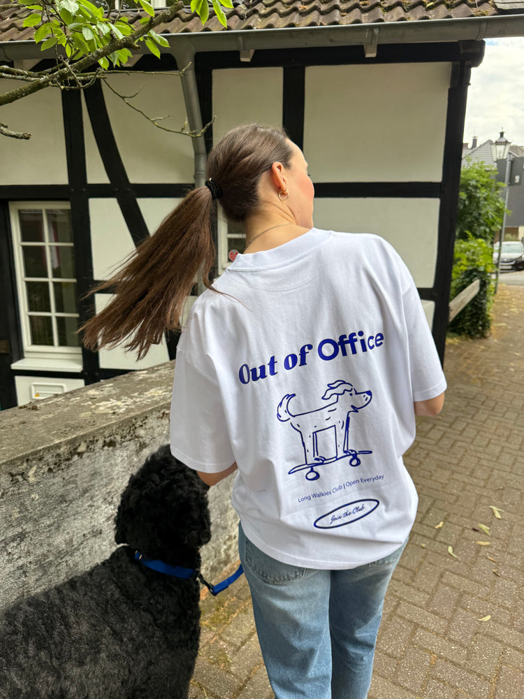 UNISEX T-SHIRT FÜR HUNDEMENSCHEN "OUT OF OFFICE" - WOOF DELI