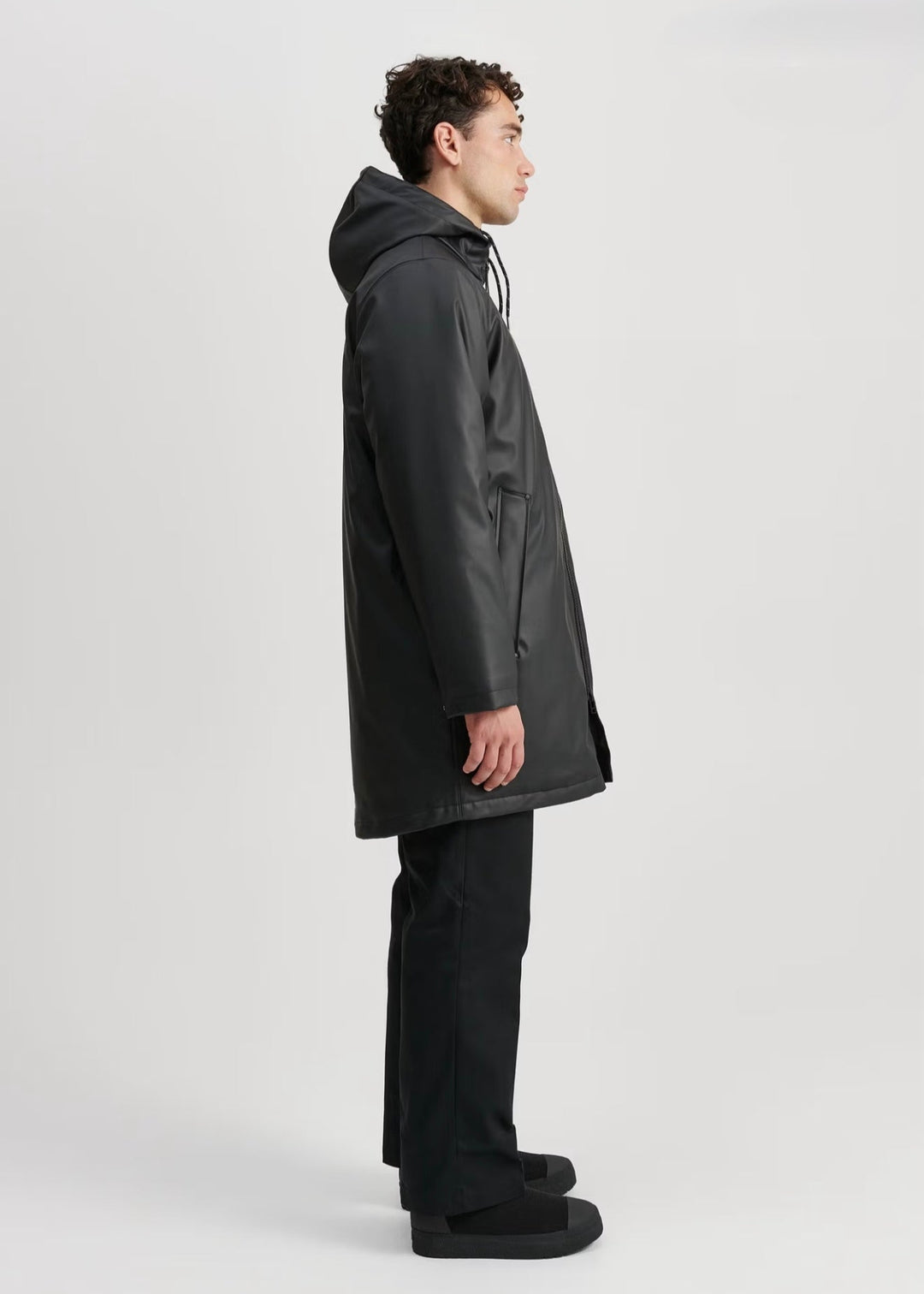 REGENJACKE SCHWARZ GEPOLSTERT/WÄRMEND