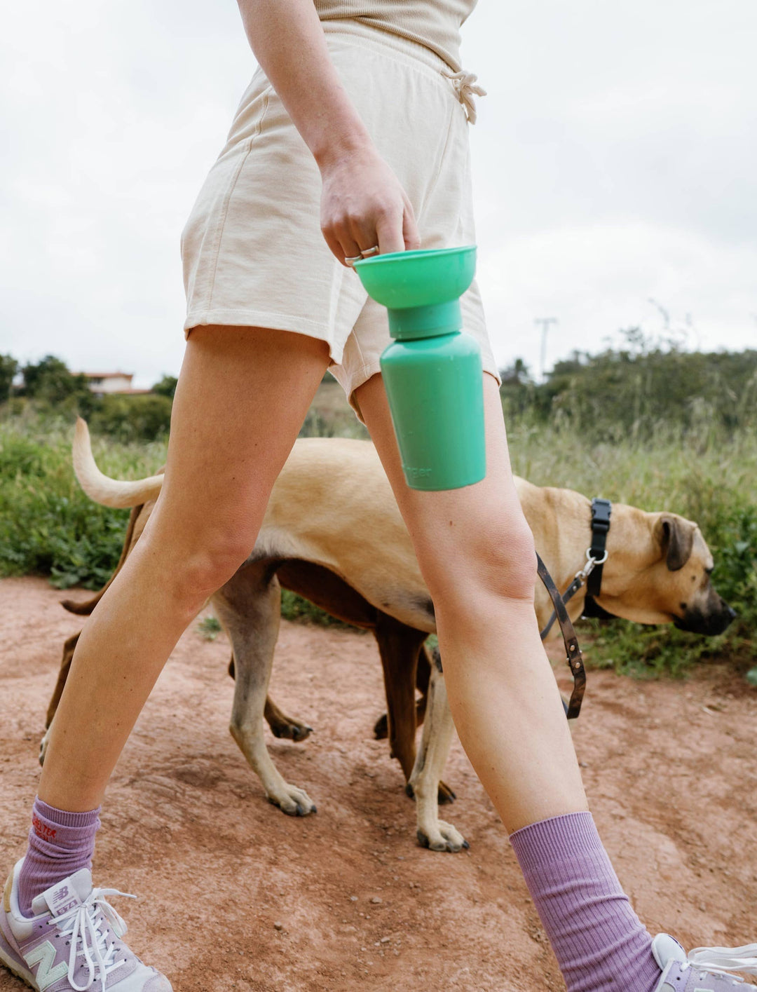 Reisetrinkflasche für Hunde 590ml Grün